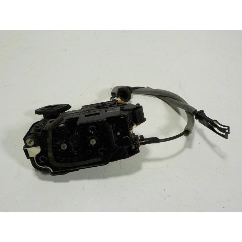 Recambio de cerradura puerta trasera izquierda para volkswagen polo (6c1) 1.4 tdi referencia OEM IAM 6R4839015A 45H6R4839016A 