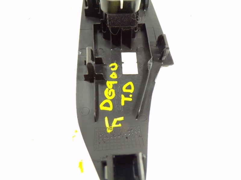 Recambio de mando elevalunas trasero derecho para mazda 3 lim. () 1.5 diesel cat referencia OEM IAM KD3566370 KD3566370 