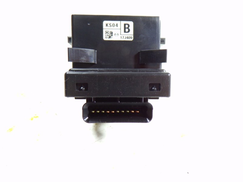 Recambio de mando limpia para mazda 3 lim. () 1.5 diesel cat referencia OEM IAM KS0466128 KS04B17J409 