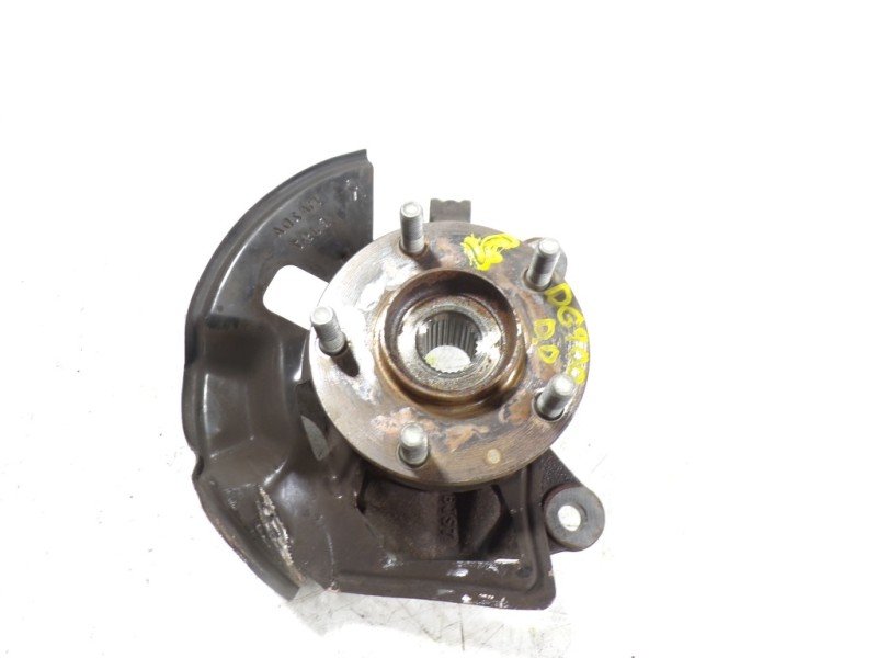 Recambio de mangueta delantera derecha para mazda 3 lim. () 1.5 diesel cat referencia OEM IAM BJS733021  