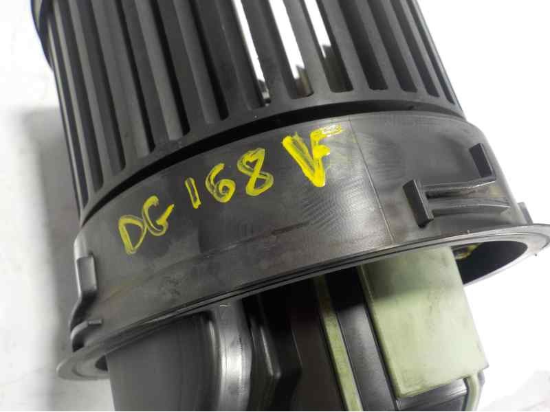 Recambio de motor calefaccion para peugeot 308 sw 1.6 16v hdi fap referencia OEM IAM   