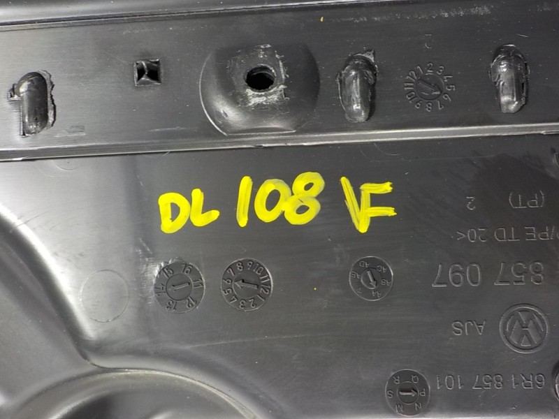 Recambio de guantera para volkswagen polo (6c1) 1.4 tdi referencia OEM IAM 6R1857101M82V 6R1857097 6R1857121J82V