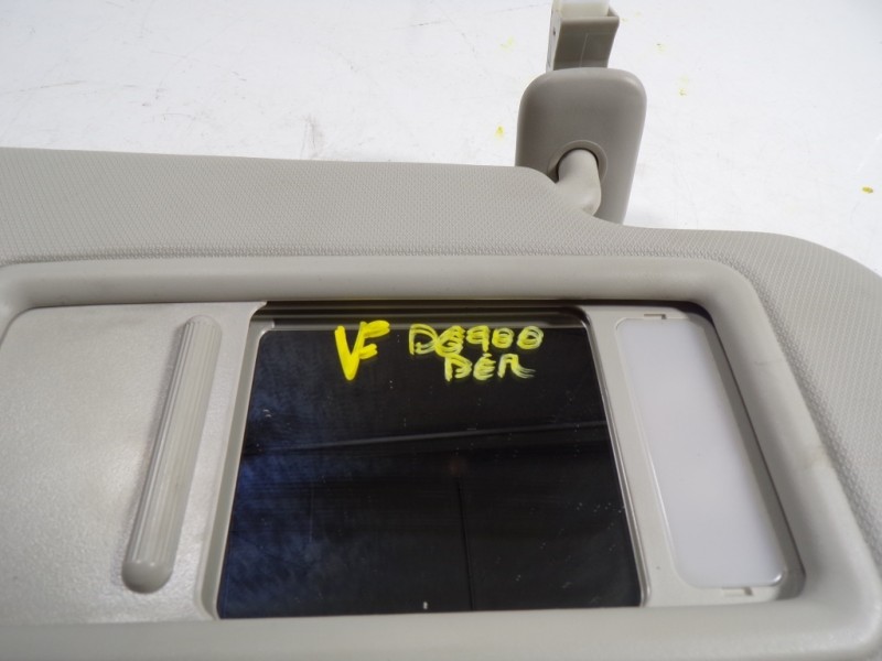 Recambio de parasol derecho para mazda 3 lim. () 1.5 diesel cat referencia OEM IAM BHS369270A75  