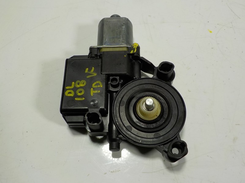 Recambio de motor elevalunas trasero derecho para volkswagen polo (6c1) 1.4 tdi referencia OEM IAM 6R0959812NZ00 6R0959812N 