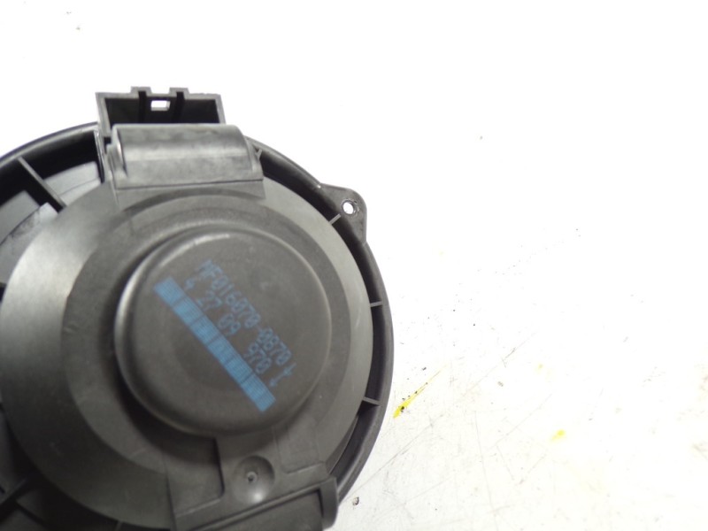 Recambio de motor calefaccion para land rover discovery 4 tdv6 se referencia OEM IAM JGC500050 MF0160700870 MF0160700870