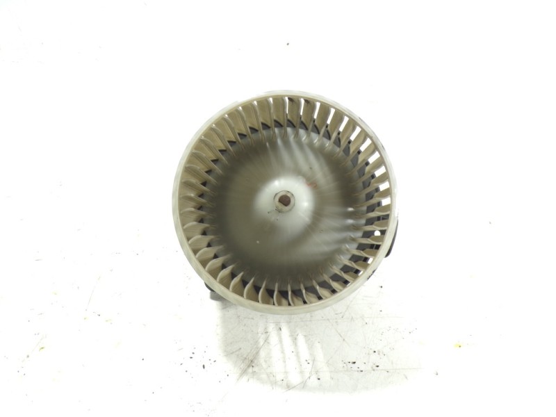 Recambio de motor calefaccion para land rover discovery 4 tdv6 se referencia OEM IAM JGC500050 MF0160700870 MF0160700870