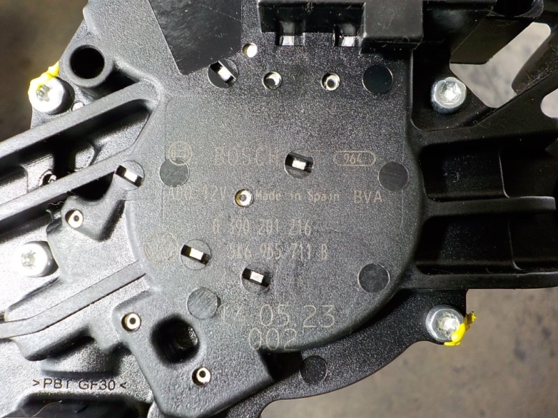 Recambio de motor limpia trasero para volkswagen polo (6c1) 1.4 tdi referencia OEM IAM 5K6955711B 5K6955711B 