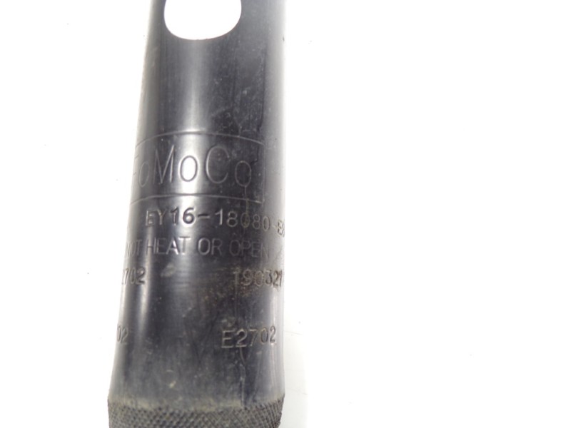 Recambio de amortiguador trasero derecho para ford transit courier 1.5 tdci cat referencia OEM IAM   