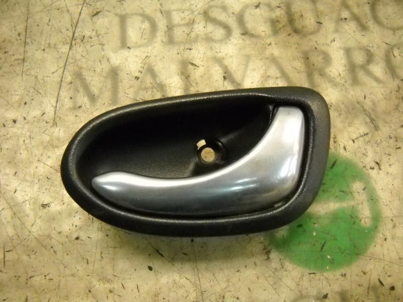 Recambio de maneta interior trasera derecha para nissan primera berlina (p12) visia referencia OEM IAM   