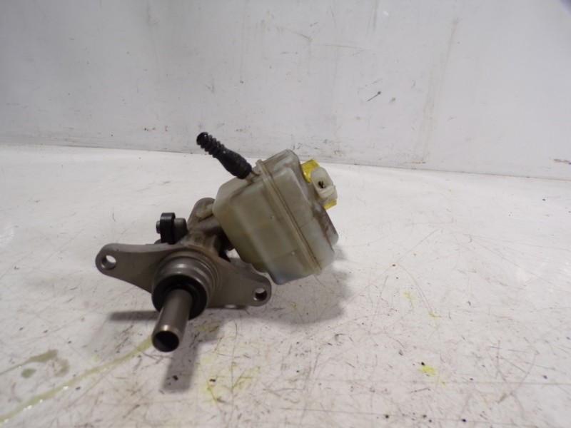 Recambio de bomba freno para volkswagen polo (6r1) 1.6 tdi referencia OEM IAM 6R1611019A  