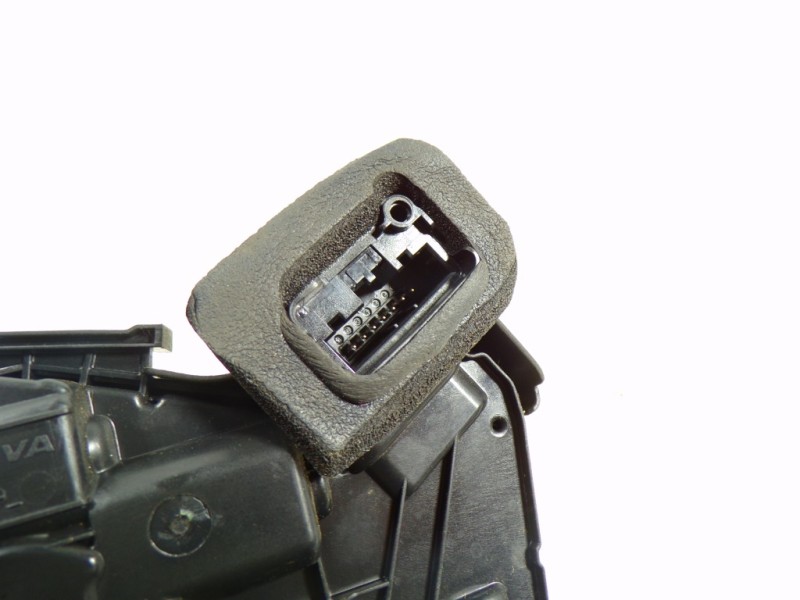 Recambio de cerradura puerta delantera derecha para volkswagen polo (6r1) 1.6 tdi referencia OEM IAM 5K1837016H 5K1837016D 