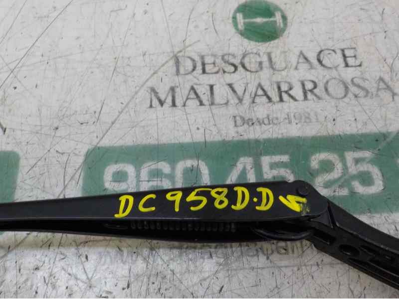 Recambio de brazo limpia delantero derecho para peugeot 308 1.6 hdi referencia OEM IAM 1610672480  