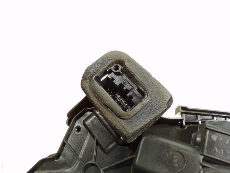 Recambio de cerradura puerta delantera izquierda para volkswagen polo (6r1) 1.6 tdi referencia OEM IAM 5K1837015H 5K1837015D 