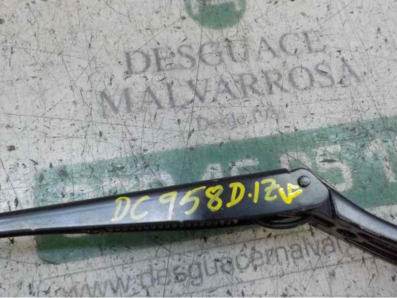 Recambio de brazo limpia delantero izquierdo para peugeot 308 1.6 hdi referencia OEM IAM 1610670580  