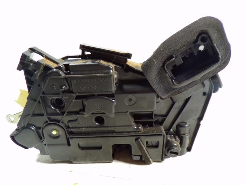 Recambio de cerradura puerta trasera derecha para volkswagen polo (6r1) 1.6 tdi referencia OEM IAM 6R4839016 6R4839016 