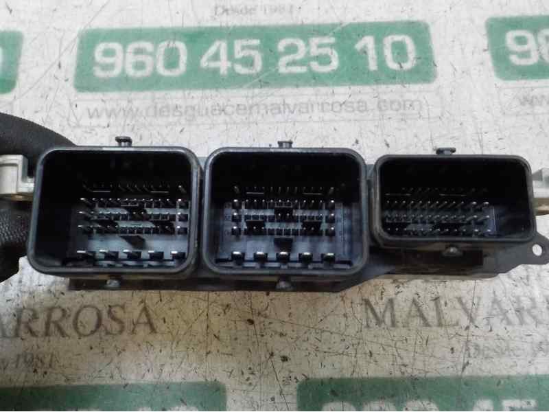 Recambio de centralita motor uce para peugeot 308 1.6 hdi referencia OEM IAM 1610808580 9808016580 0281030548