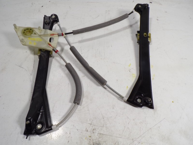 Recambio de elevalunas delantero derecho para volkswagen polo (6r1) 1.6 tdi referencia OEM IAM 6R4837462L  