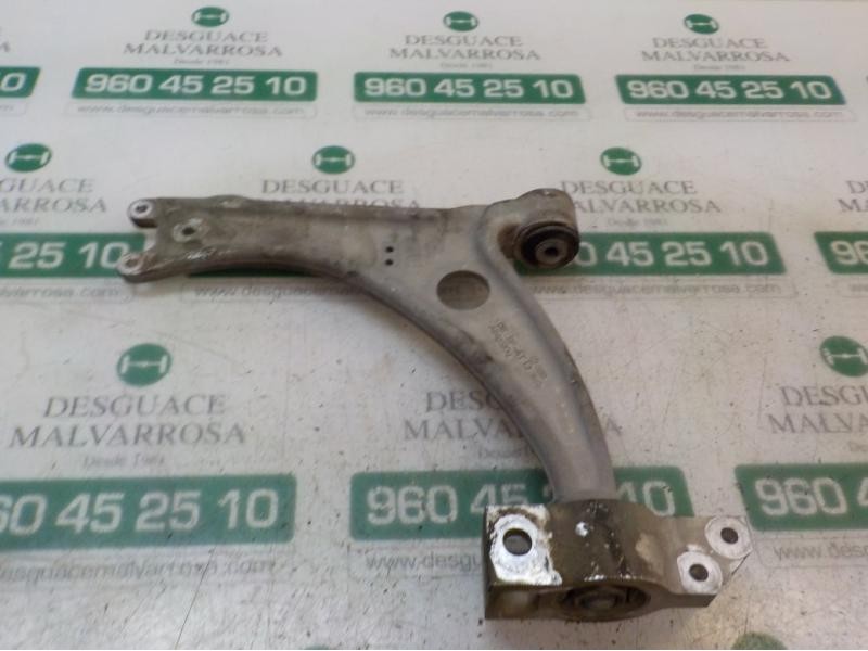 Recambio de brazo suspension inferior delantero izquierdo para volkswagen passat berlina (3c2) advance plus referencia OEM IAM 3