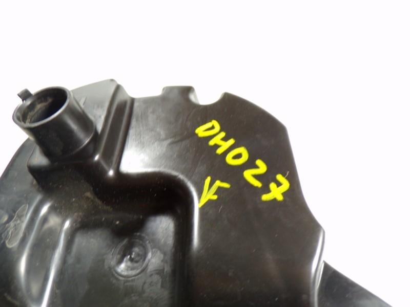 Recambio de filtro aire para volkswagen polo (6r1) 1.6 tdi referencia OEM IAM 6R0129607E  