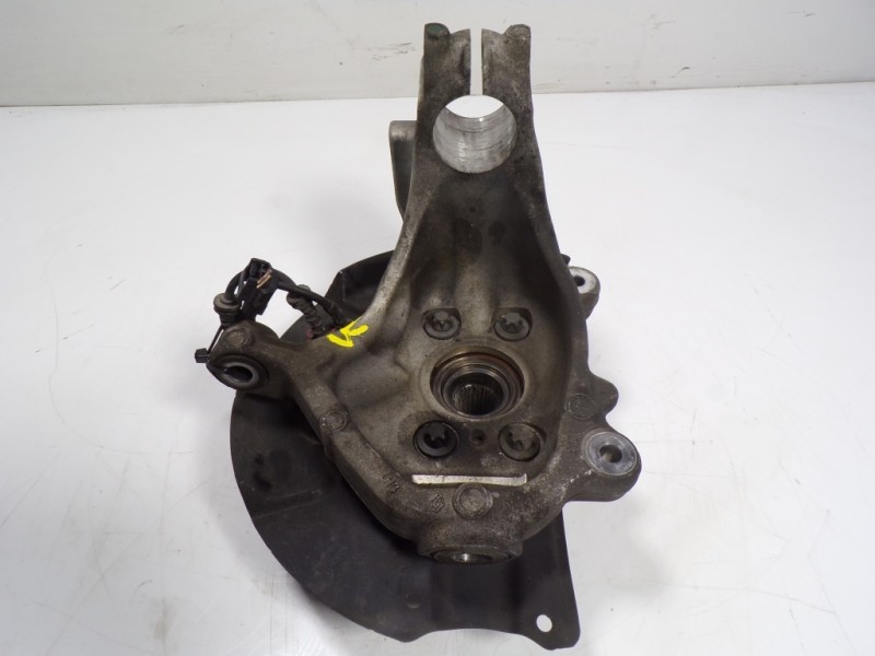 Recambio de mangueta delantera izquierda para renault talisman 1.7 blue dci diesel fap referencia OEM IAM 400116379R  