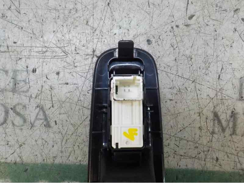 Recambio de mando elevalunas trasero izquierdo para peugeot 308 1.6 hdi referencia OEM IAM 96762292ZD  