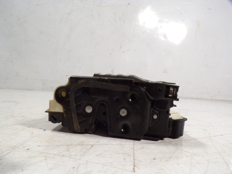 Recambio de cerradura puerta delantera derecha para seat ibiza (6p1) 1.2 tsi referencia OEM IAM 5N1837016N 5N1837016F 