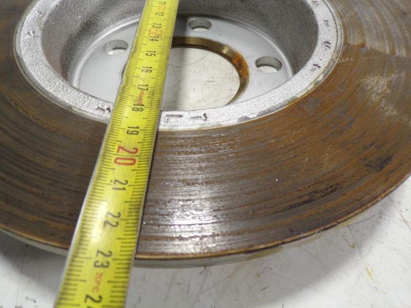 Recambio de disco freno trasero para audi a1 sportback (gba) 1.0 tfsi referencia OEM IAM 2Q0615601H  