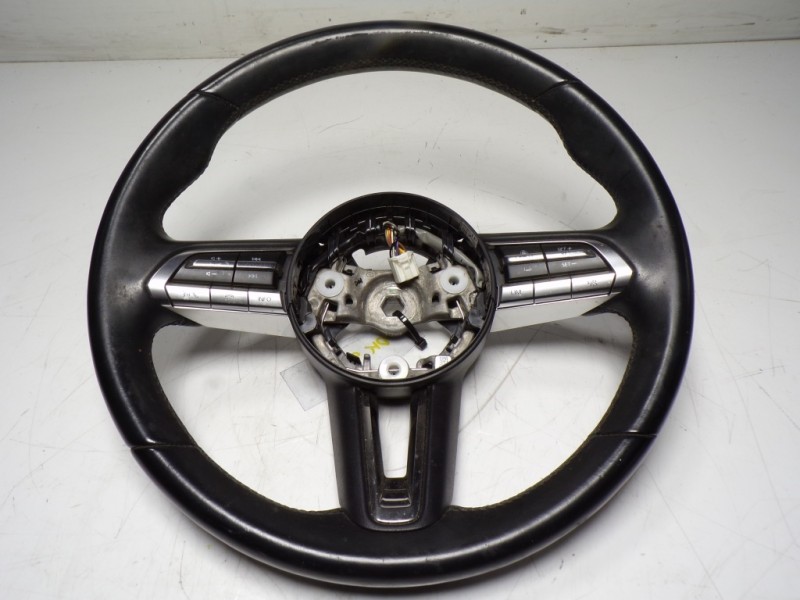 Recambio de volante para mazda cx-30 1.8 diesel referencia OEM IAM  641390000C 