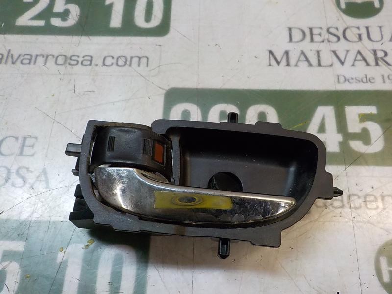 Recambio de maneta interior delantera izquierda para toyota yaris 1.4 turbodiesel cat referencia OEM IAM 692060D280C0  