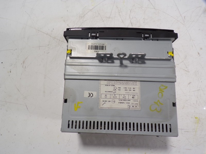 Recambio de sistema audio / radio cd para hyundai i20 1.4 cat referencia OEM IAM 961211J252BLH 961211J252 