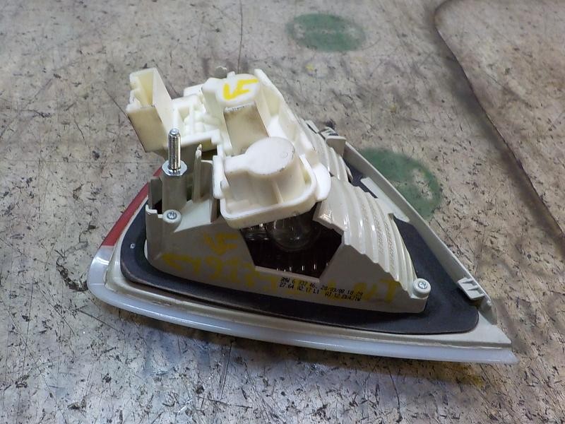 Recambio de piloto trasero derecho interior para bmw serie 3 berlina (e90) 320d referencia OEM IAM 63216937460  