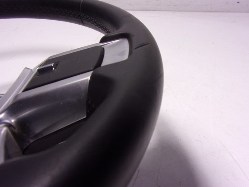 Recambio de volante para land rover new discovery l462 3.0 d referencia OEM IAM  MY423F563AC8PVJ 