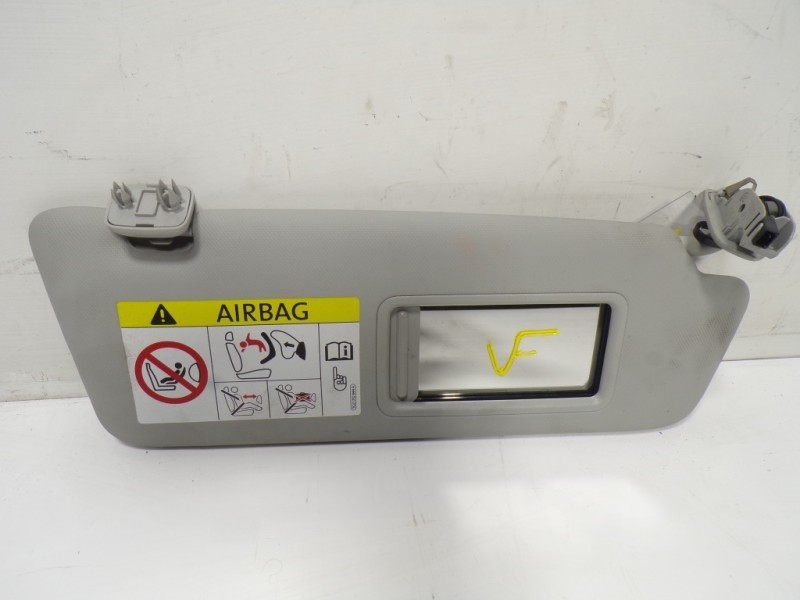 Recambio de parasol derecho para audi a4 ber. (b8) 2.0 16v tdi referencia OEM IAM 8U0857552ADFT9  