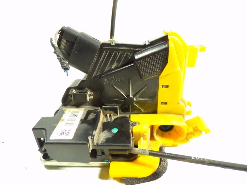 Recambio de cerradura puerta delantera izquierda para kia cee´d 1.6 crdi cat referencia OEM IAM 81310A2100 81310A2100 