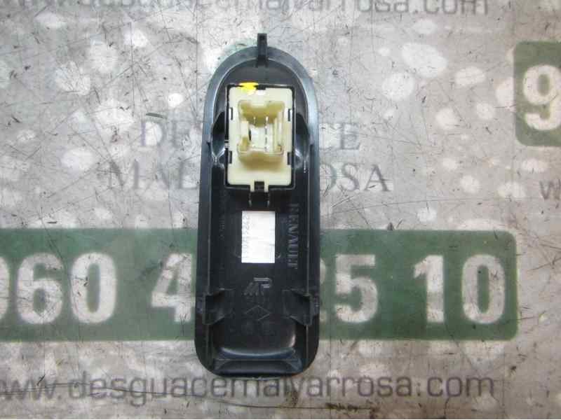 Recambio de mando elevalunas delantero derecho para dacia duster adventure referencia OEM IAM 254217475R  