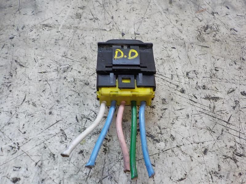 Recambio de mando elevalunas delantero derecho para peugeot 806 2.1 turbodiesel cat referencia OEM IAM   