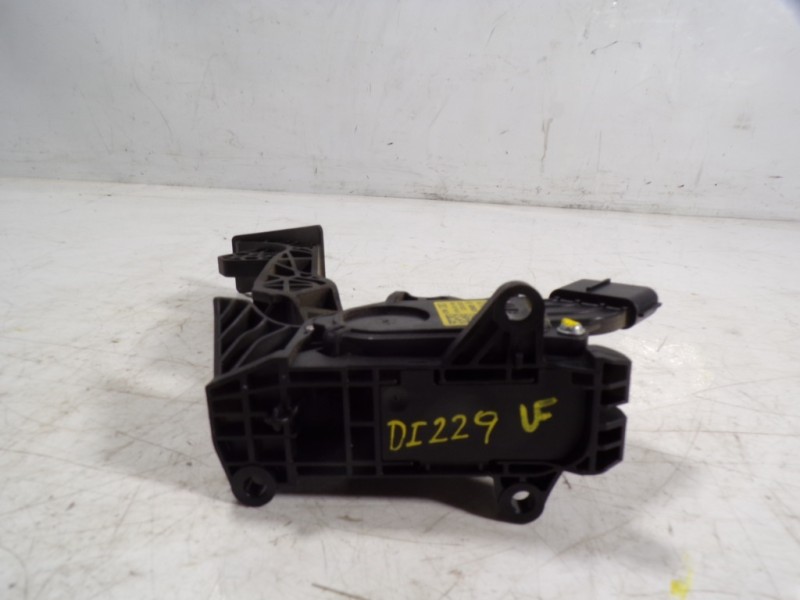 Recambio de potenciometro pedal para seat ibiza (6p1) 1.2 tsi referencia OEM IAM 6C1721503B 6C1721503B 