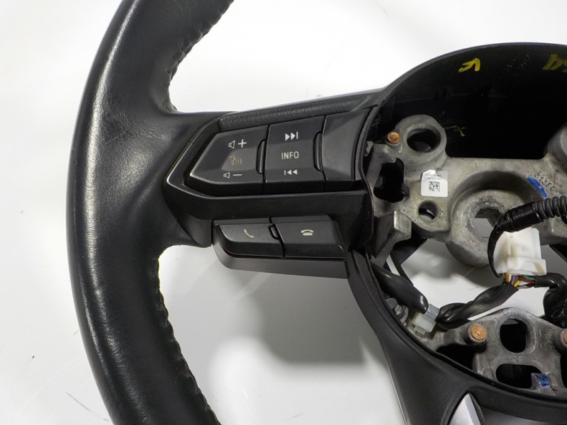 Recambio de volante para mazda 2 lim. () 1.5 16v cat referencia OEM IAM  KF036 