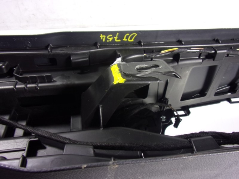 Recambio de apoyabrazos central para mercedes-benz clase a (w176) 2.1 cdi cat referencia OEM IAM A24668094013D16  