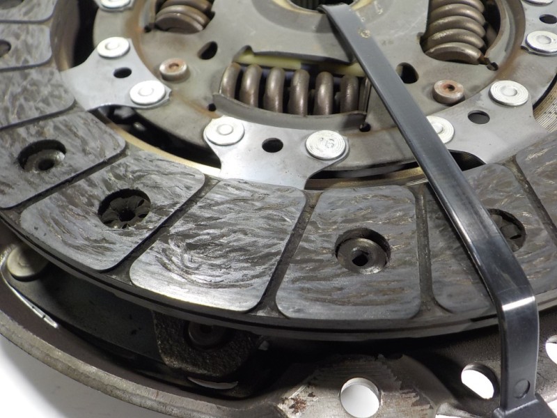 Recambio de kit embrague para skoda octavia combi (5e5) 1.6 tdi dpf referencia OEM IAM 04L141015D  