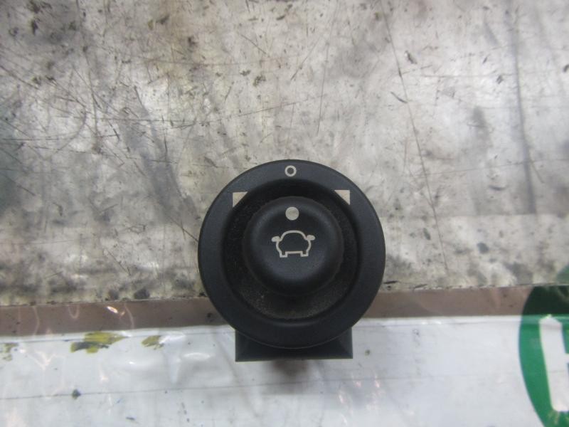 Recambio de mando retrovisor para ford fiesta (cb1) trend referencia OEM IAM   