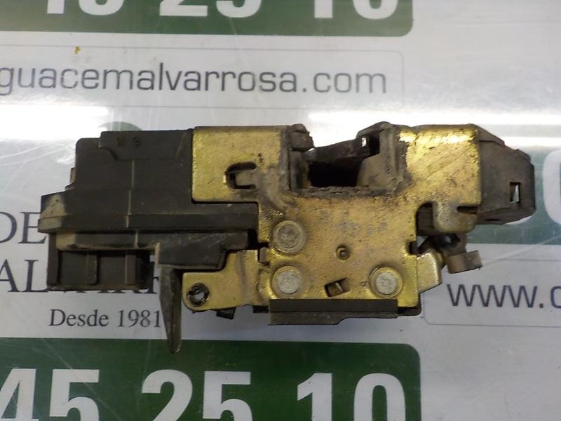 Recambio de cerradura puerta trasera derecha para peugeot 206 berlina 1.9 diesel referencia OEM IAM   