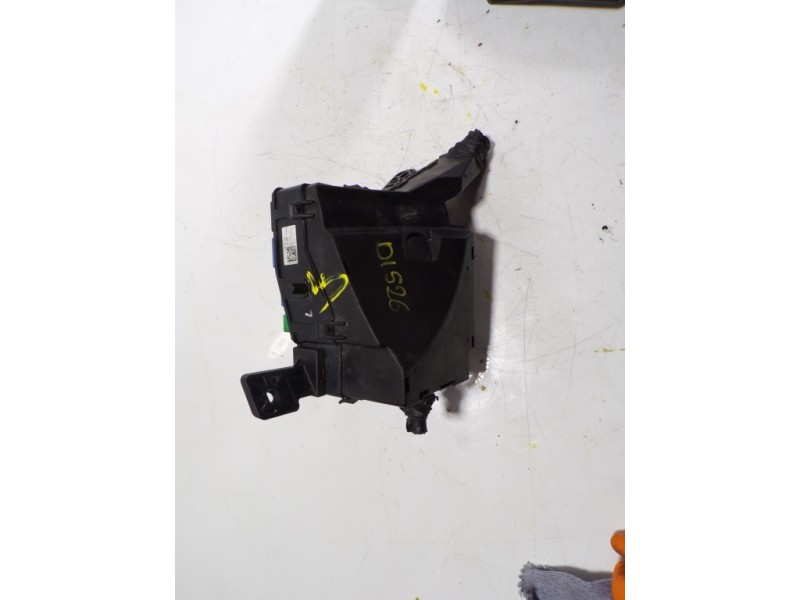 Recambio de caja reles / fusibles para kia venga 1.6 cat referencia OEM IAM 913041P899 913041P899 