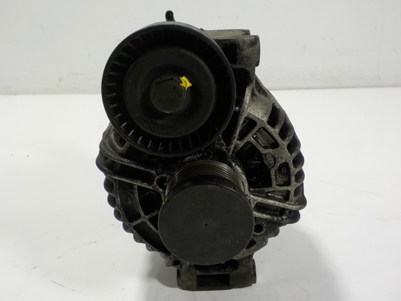 Recambio de alternador para bmw serie 3 touring (e91) 2.0 16v cat referencia OEM IAM 12317533270  