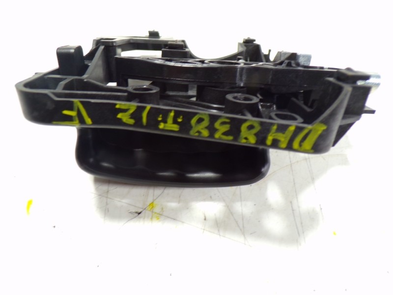 Recambio de maneta interior trasera izquierda para toyota proace city 1.2 12v referencia OEM IAM   