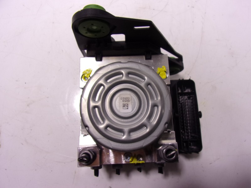 Recambio de abs para cupra leon sportstourer (kl8) 1.4 tsi phev referencia OEM IAM 5WA614517BMBEF 5WA614517BM 