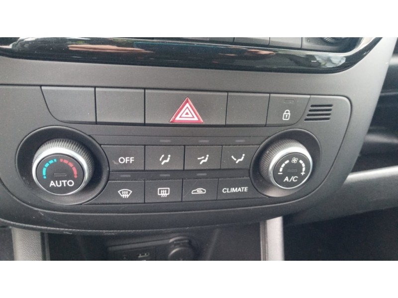 Recambio de mando climatizador para kia venga 1.6 cat referencia OEM IAM 972501P600EQ 972501P600 4B510A1000