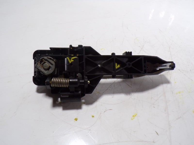 Recambio de maneta exterior delantera izquierda para kia venga 1.6 cat referencia OEM IAM 826511P050  