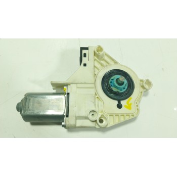 MOTOR ELEVALUNAS DELANTERO IZQUIERDO LR015451 AH2215B553AA 