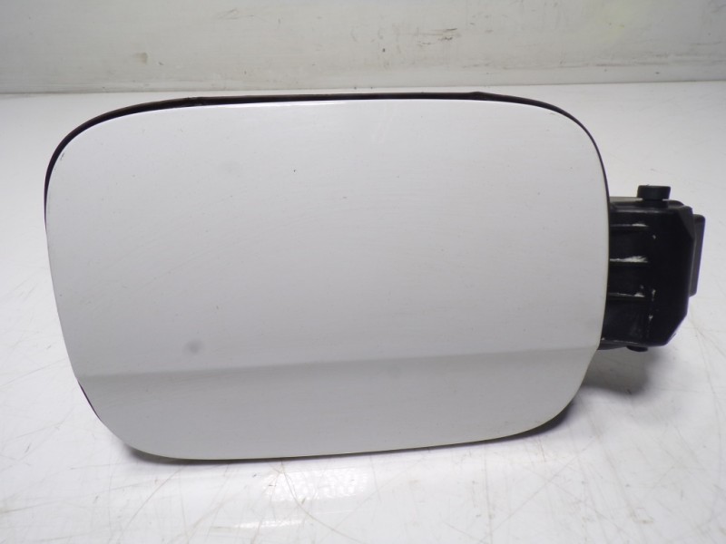 Recambio de tapa combustible para audi a4 ber. (b8) 2.0 16v tdi referencia OEM IAM 8K0809999A 8K0809999A 